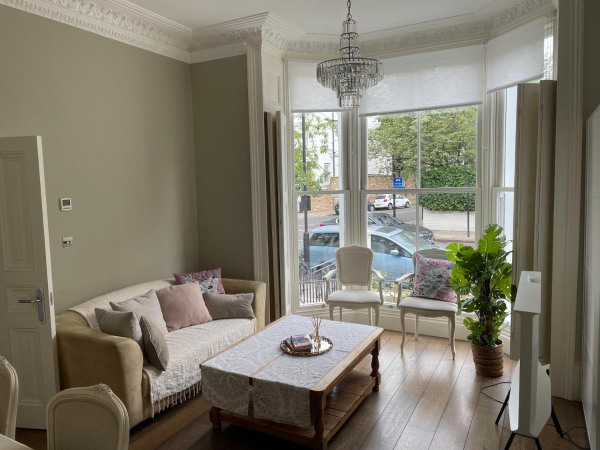 Stylish 3-Bedroom Flat In Kensington Λονδίνο Εξωτερικό φωτογραφία