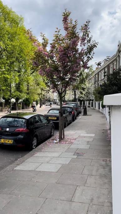Stylish 3-Bedroom Flat In Kensington Λονδίνο Εξωτερικό φωτογραφία